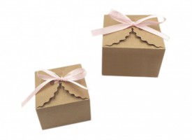 Квадратная коробка - Аталанта – производство картонной упаковки, полиграфической продукции и POS-материалов